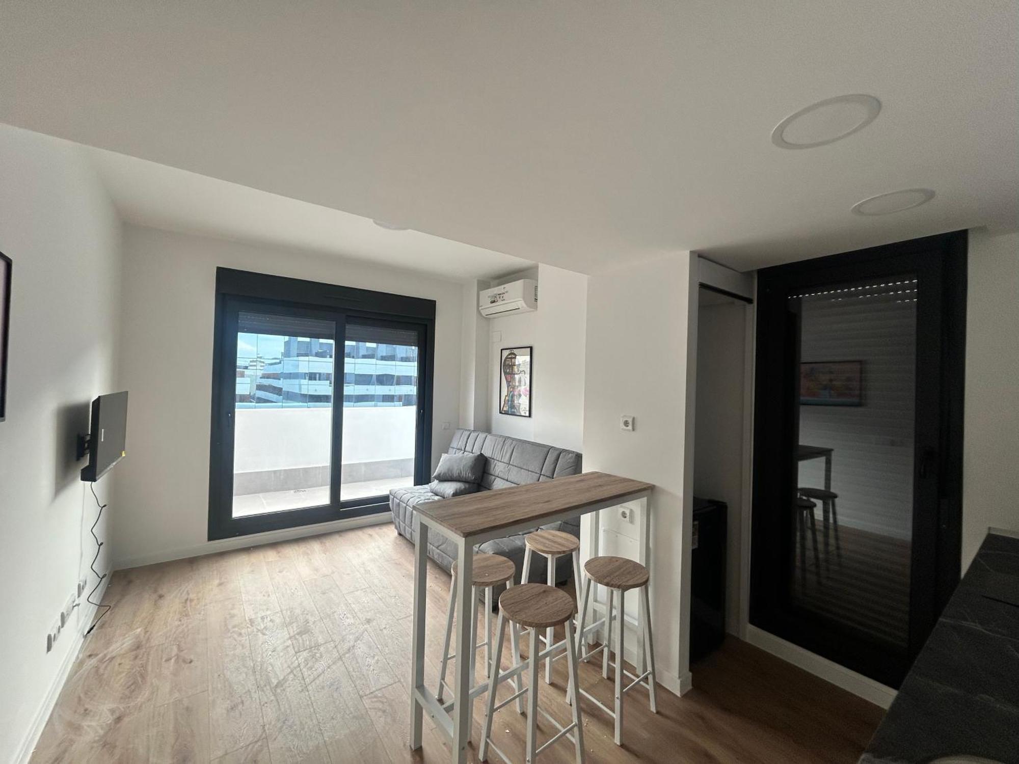 Estudios Homer Y Disney Con Piscina Climatizada, Piscina Exterior,Gimnasio, Coworking, Padel,Netflix Y Wifi Gratis San Sebastián de los Reyes Εξωτερικό φωτογραφία